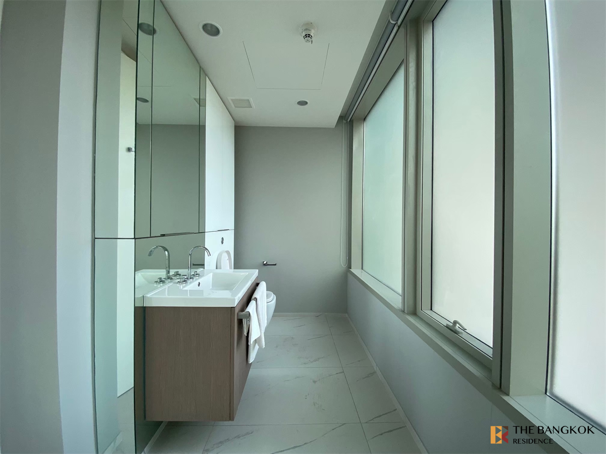 picture 185 Rajadamri Luxury Unit, Ready for You Without the Wait near BTS Ratchadamri - 10/10