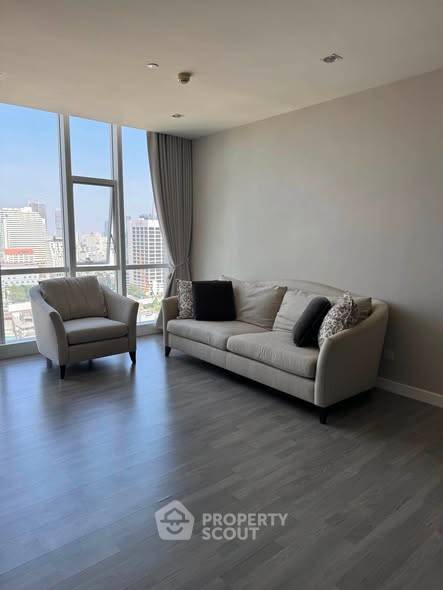 picture 2-BR 78 Sqm At 24th Floor, The Room Sathorn-Taksin, 300m to BTS Pho Nimit (ID 3141663) - 2/8