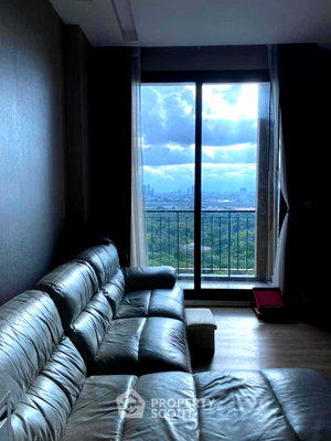 Condos for sale : 2-BR 63 Sqm High-Floor Condo For Sale at Equinox Paholyothin-Viphavadee,  BTS Ha Yaek Lat Phrao (ID 3123414)