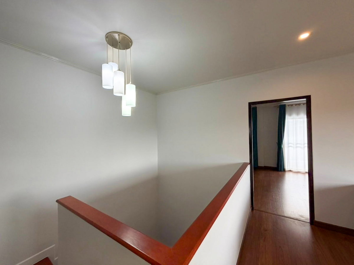 picture 2-Storey Detached House for Rent in a Peaceful Residential Project - 11/21