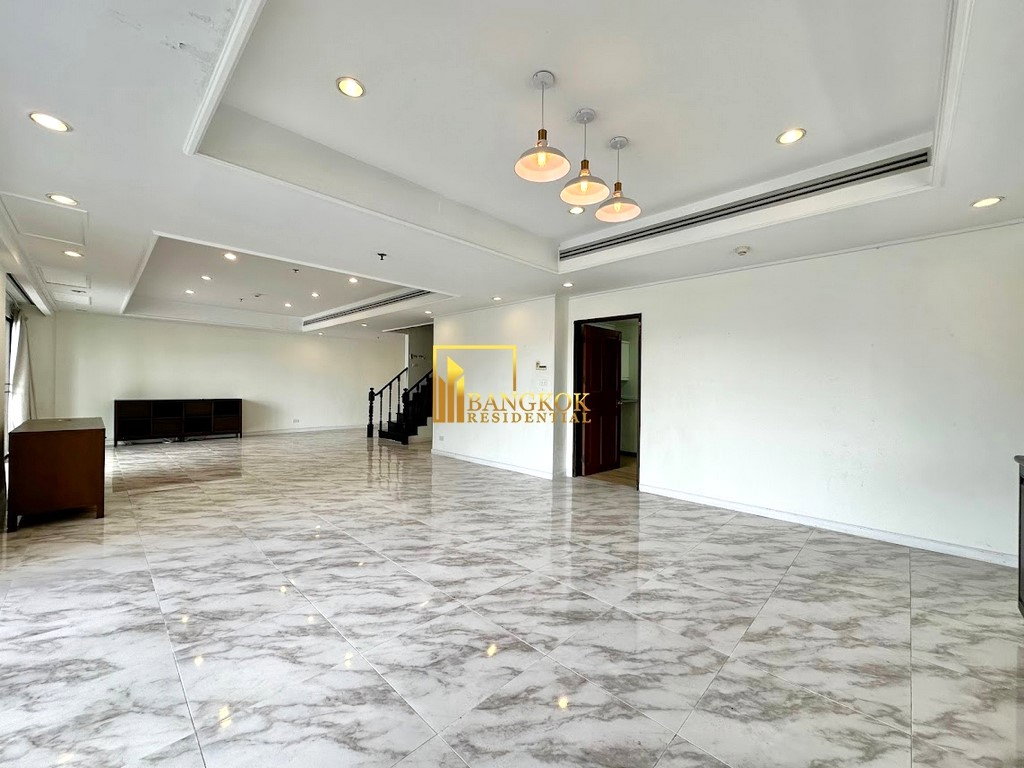 รูป Le Raffine 24 | Renovated 4 Bed Duplex Condo With Private Pool - BR18894CD - รูปที่ 5/43