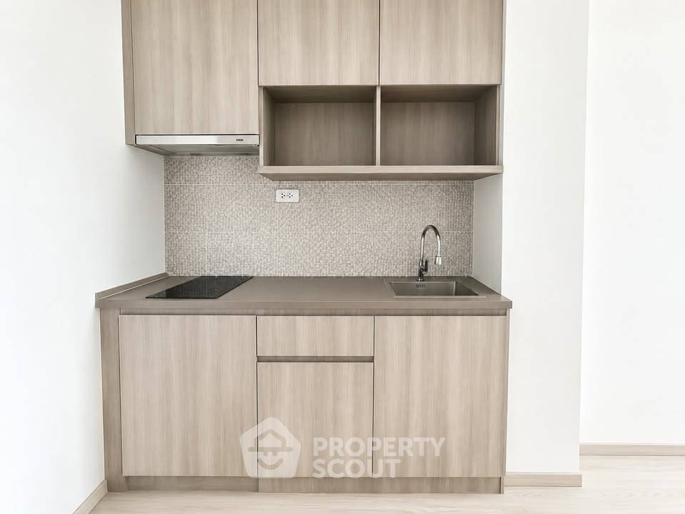 picture 2-BR Condo 48 Sqm Ideo Mobi Grand Interchange, 200m to MRT Tao Poon (ID 3125047) - 7/11