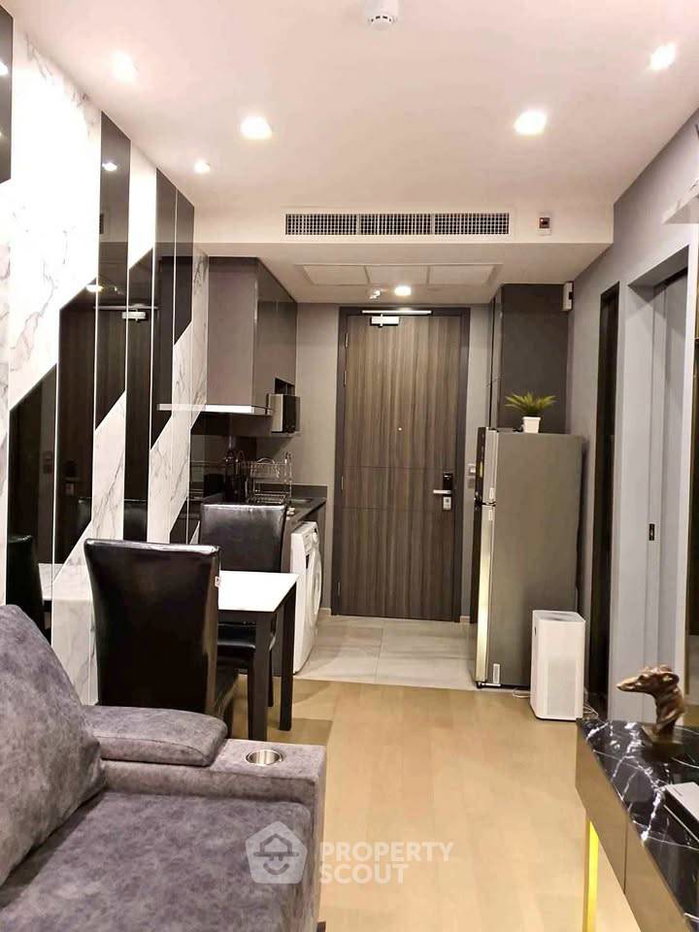 picture 1-BR Condo On 26th Floor, 30 Sqm, Ashton Asoke, 70m to MRT Sukhumvit (ID 3140110) - 1/17