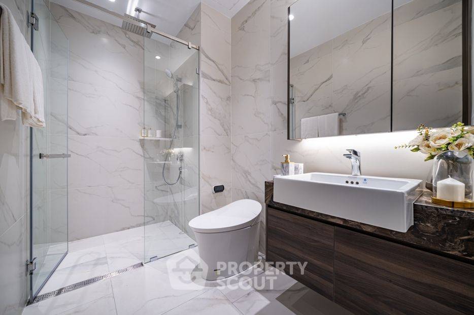 picture 2-BR Condo, 71 Sqm High-Floor at Supalai Icon Sathorn Near MRT Silom (ID 1436792) - 6/7