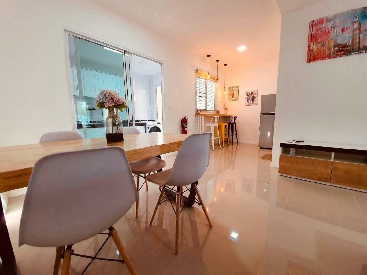 รูป 🏡 ให้เช่าบ้าน ทาวน์โฮม 2 ชั้น ในโครงการคุณภาพ เดินทางสะดวก ติดถนนวงแหวนรอบ 2 ใกล้ห้างสรรพสินค้า มหาวิทยาลัย โรงเรียนนานาชาติ และอื่นๆอีกมากมาย - รูปที่ 3/15