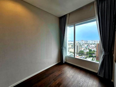 Condos for rent : 🎉 For Rent Condo THE SAINT RESIDENCES Building A, Floor 33,2 bed room, Room size 57.00 sqm