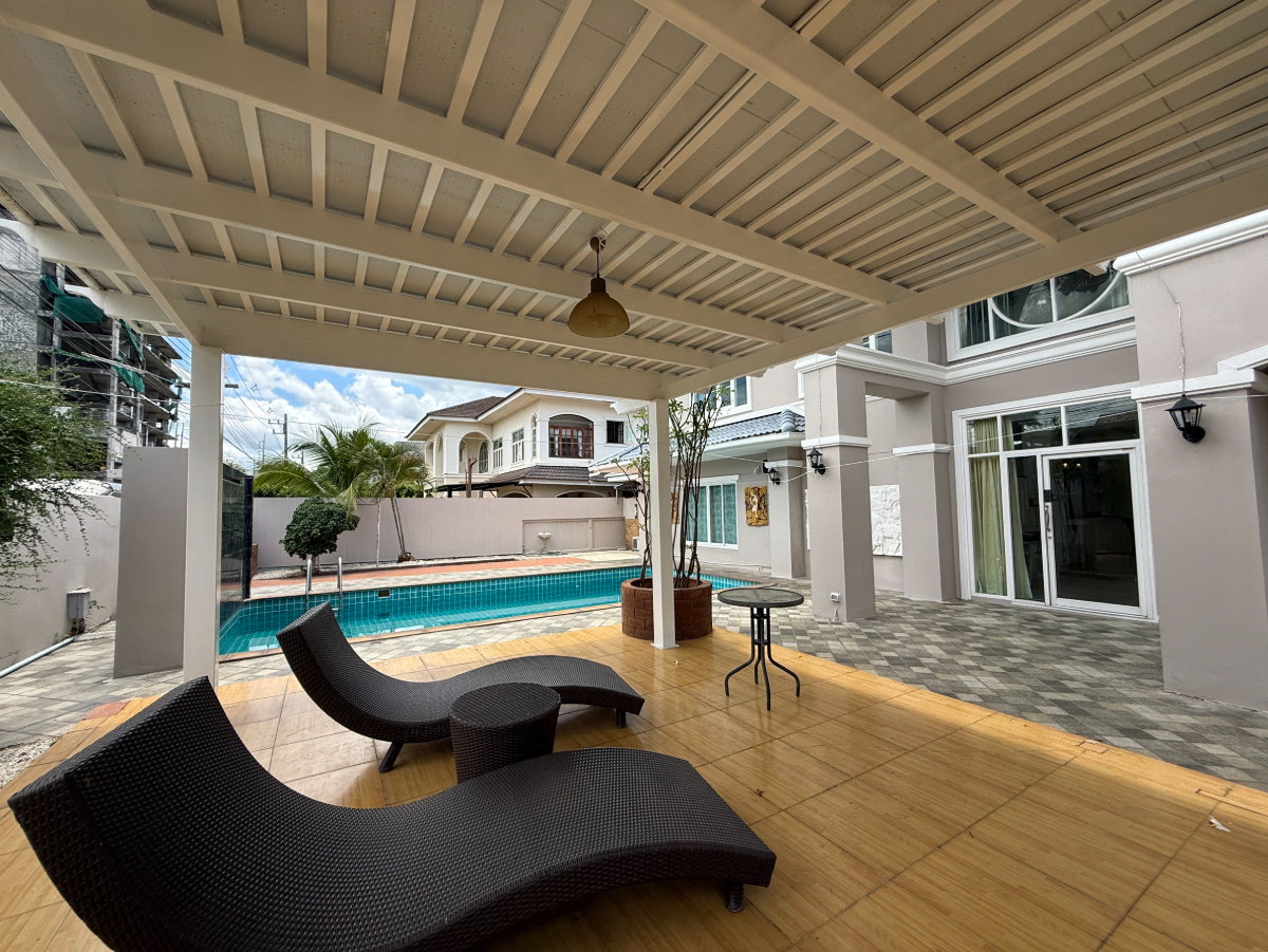 picture Private Pool Villa – New Renovation | Prime Location Tropical Emperor 2 - 8/19