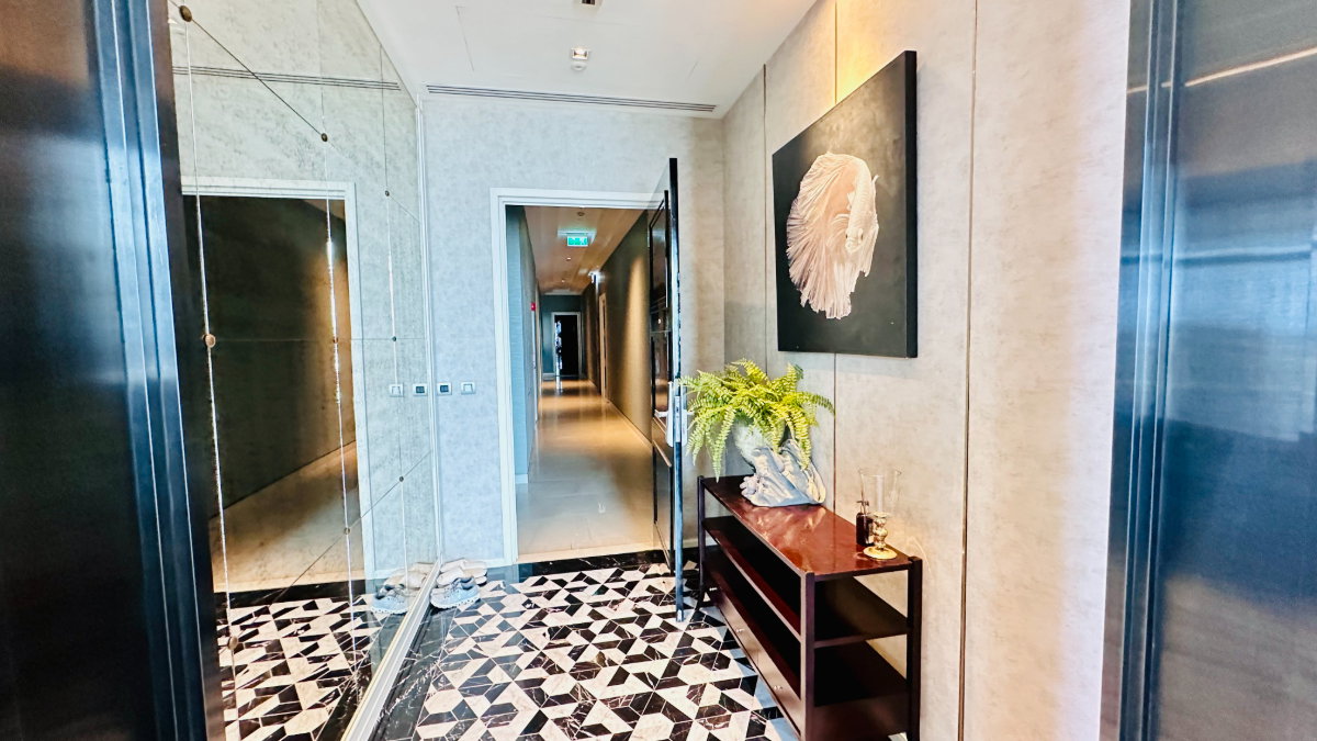 รูป ให้เช่าคอนโด The Diplomat 39 Ultimate Luxury Living Penthouse ใจกลางสุขุมวิท 39 เพียง 100 เมตรจาก BTS พร้อมพงษ์ ติด EmQuartier / Emporium - รูปที่ 4/10