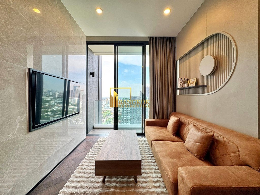รูป The Esse Sukhumvit 36 | 2 Bedroom Condo in Vibrant Thong Lo - BR19201CD - รูปที่ 1/33