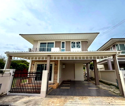 Houses for rent Payap University (Mae Khao Campus) : 2-Storey Detached House for Rent in a Peaceful Residential Project