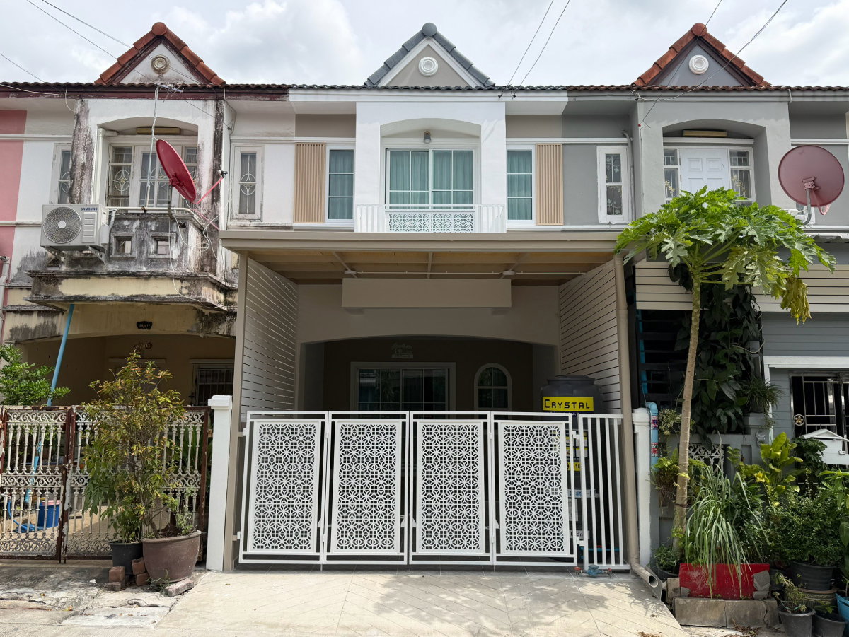รูป ทาวน์เฮ้าส์ 2 ชั้น ตกแต่งใหม่ พร้อมอยู่ หมู่บ้านเคซีรามอินทรา 5 ซอยพระยาสุเรนทร์ 40 ซอย6 คลองสามวา ใกล้ทางด่วน - รูปที่ 2/20