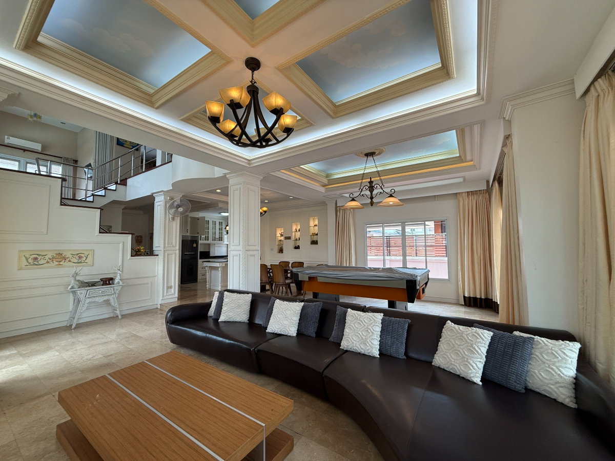 picture Private Pool Villa – New Renovation | Prime Location Tropical Emperor 2 - 12/19