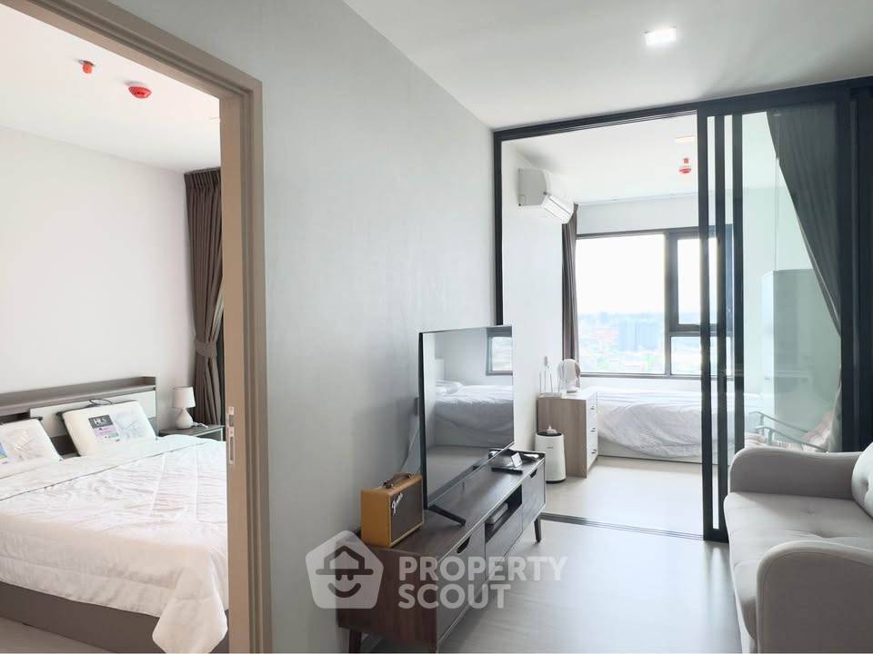 picture 2-BR Condo at Life Sathorn Sierra near BTS Talat Phlu (ID 2207661) - 4/16