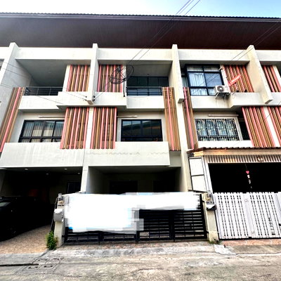 Townhouses for sale Bueng Kum : 🔥 For Sale – 3-Storey Townhome at The Symphony Nawamin 163