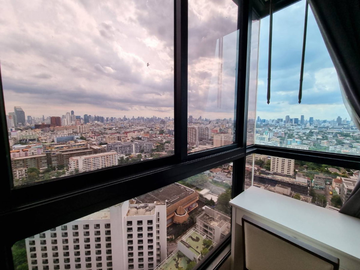 picture Available for rent! Quinn Ratchada17. A Cozy 2 Bedroom with  68sqm. High floor unblocked view. Ready to move in. - 15/18