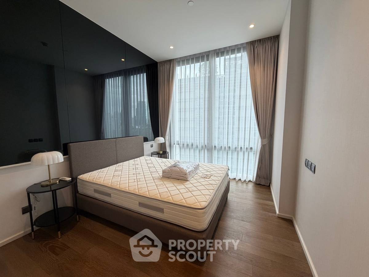 picture 1-BR Condo For Sale At Muniq Langsuan, Near BTS Ratchadamri (ID 2468396) - 5/17