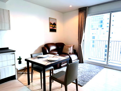 Condos for rent : 【Special Benefit】 🎁Emporium gift voucher 3,000B💰Rent: 35,000 THB/month🏢HQ by Sansiri✨1Bedroom • 45 sqm • 14th Floor 