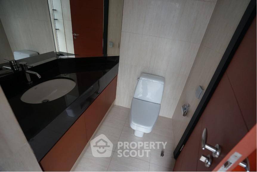 picture High-Floor 2-BR 127 Sqm At The Infinity Condominium, 80m to BTS Chong Nonsi (ID 904227) - 2/19
