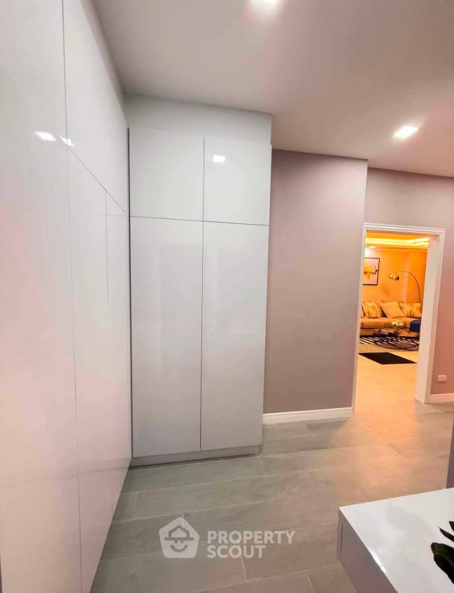 picture 2-BR Condo 96 Sqm For Sale View Talay 5 Jomtien Beach (ID 3143040) - 6/11