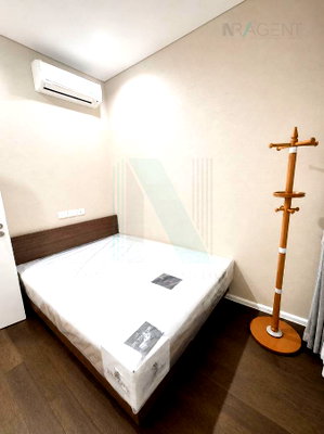 Condos for rent : 🎉 For Rent Condo THE SAINT RESIDENCES Building A, Floor 35,2 bed room, Room size 57 sqm