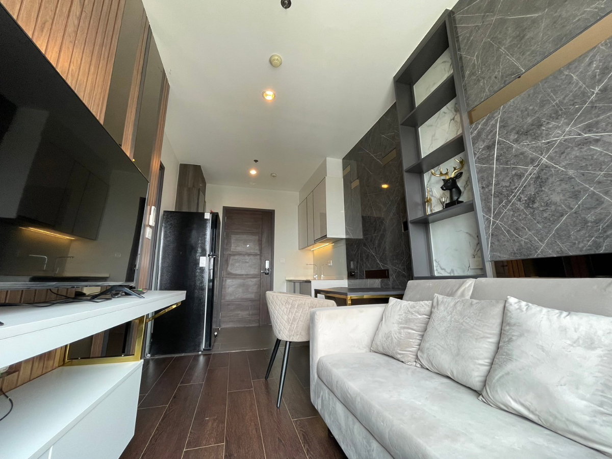 รูป 🌳🌳For rent C ekkamai condo 🌳🌳 ห้องสวย พร้อมอยู่ แต่งสวย จัดเต็ม มีหลายห้องให้เลือกชม ID LINE : @190evxgl - รูปที่ 1/12