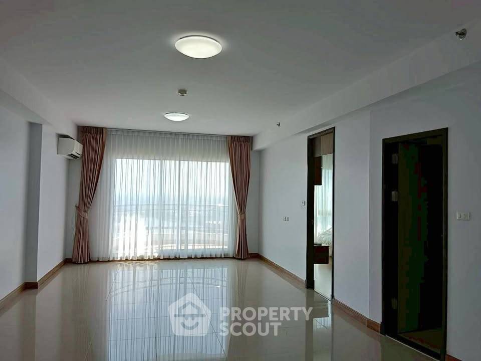 รูป คอนโด 2 ห้องนอน 104 ตร.ม. ชั้นสูง 38 ชั้น โครงการศุภาลัย ริเวอร์ รีสอร์ท เจริญนคร (ธนบุรี) (ID 3142414) - รูปที่ 1/12