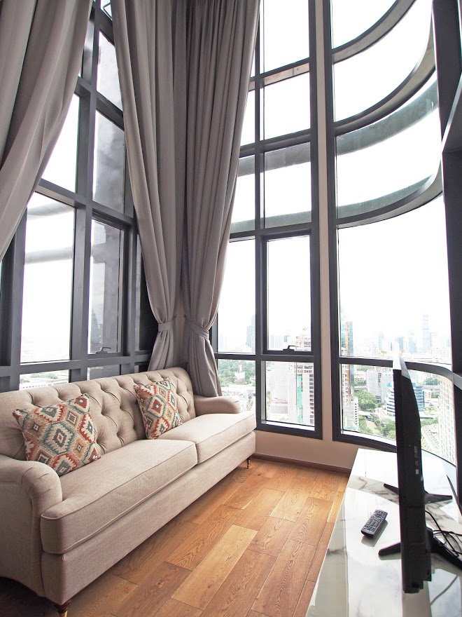 picture Available for rent! Q Chidlom. A Sophisticated special duplex 1 Bedroom with stunning panoramic view.  Ready to move in. - 1/19