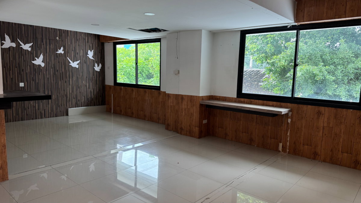 picture 💢FOR RENT !!   📍Location : Fifth Avenue - 18/36