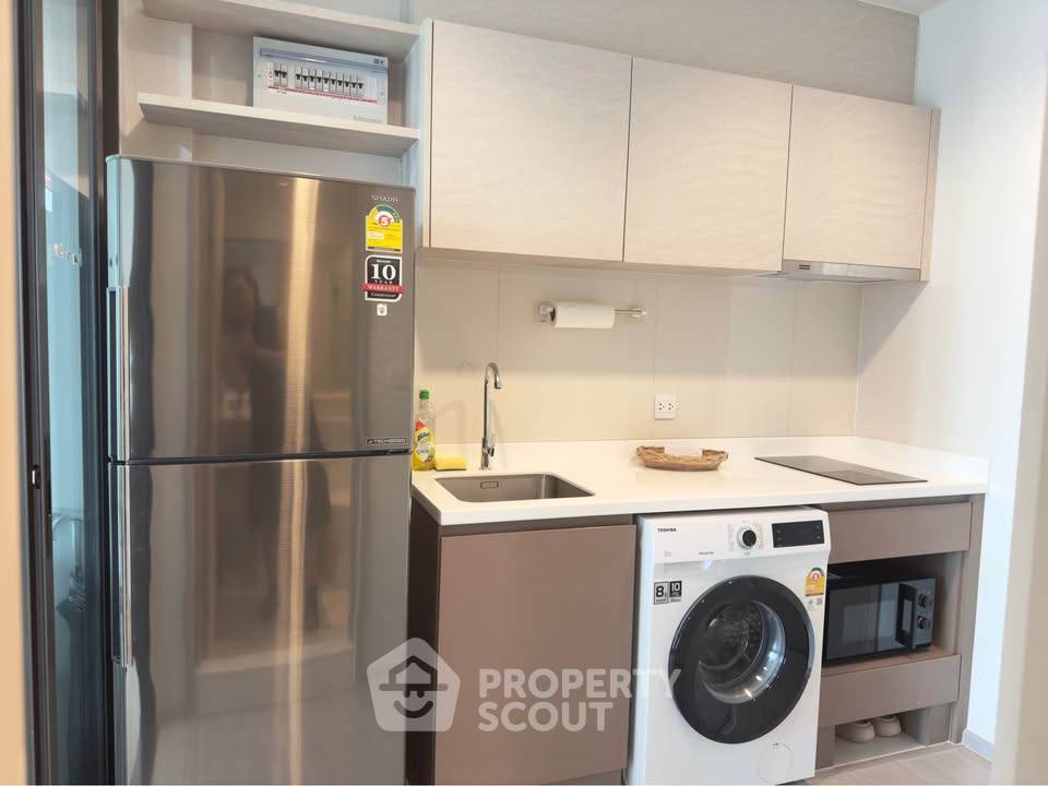 picture 2-BR Condo at Life Sathorn Sierra near BTS Talat Phlu (ID 2207661) - 2/16