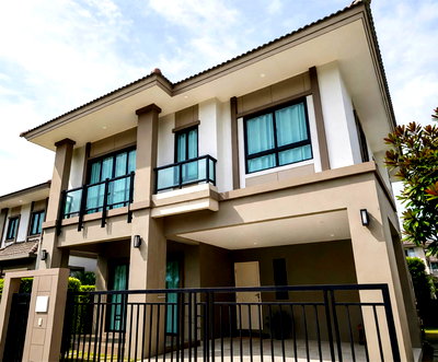 บ้านเดี่ยวให้เช่า : ให้เช่าบ้านเดี่ยว ภัสสร บางนา–วงแหวน ใกล้ Mega Bangna | 3 ห้องนอน | พร้อมเข้าอยู่ | 50,000 บาท/เดือน