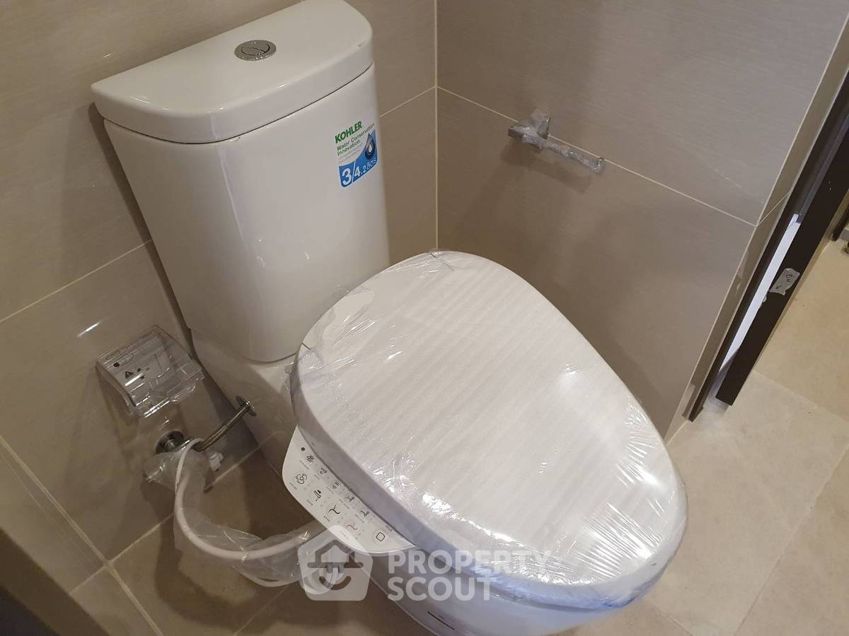 picture 1-BR Condo At Ideo Mobi Sukhumvit 66, 100m To BTS Udom Suk (ID 2304179) - 5/11