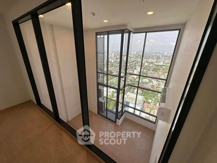 Pet-Friendly 2-BR Condo On 31st Floor, Maru Ekkamai 2 Near BTS Ekkamai (ID 2462342)