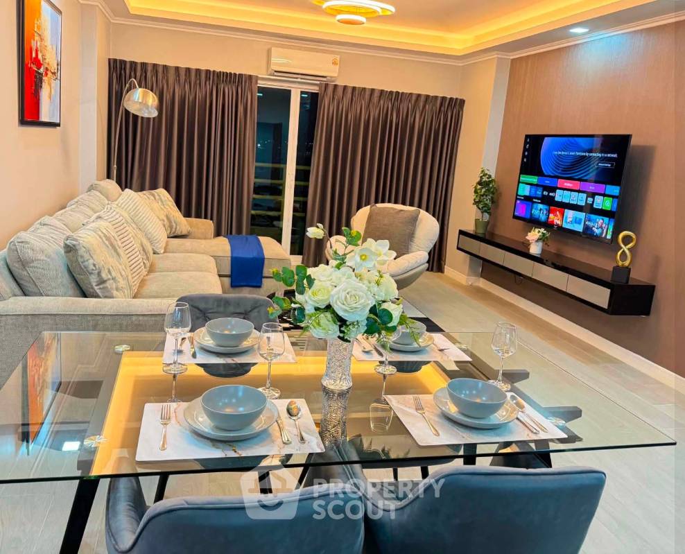 picture 2-BR Condo 96 Sqm For Sale View Talay 5 Jomtien Beach (ID 3143040) - 11/11