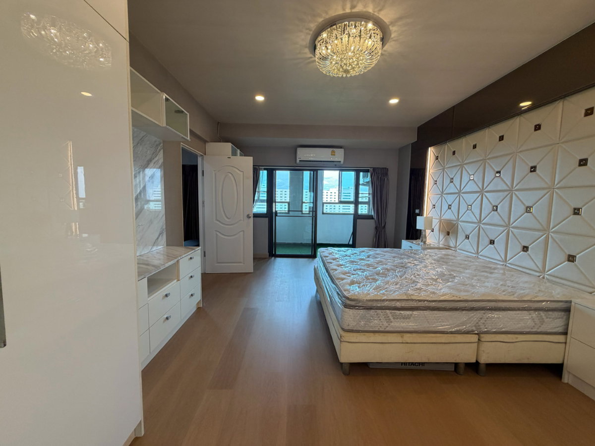 รูป Special Unit 🔥ให้เช่า Ratchada Terrace ห้องสวย ตกแต่งเฟอร์ครบ ราคาดีมาก พร้อมเข้าอยู่ ‼️DS3930 | Line @Dstay - รูปที่ 10/27