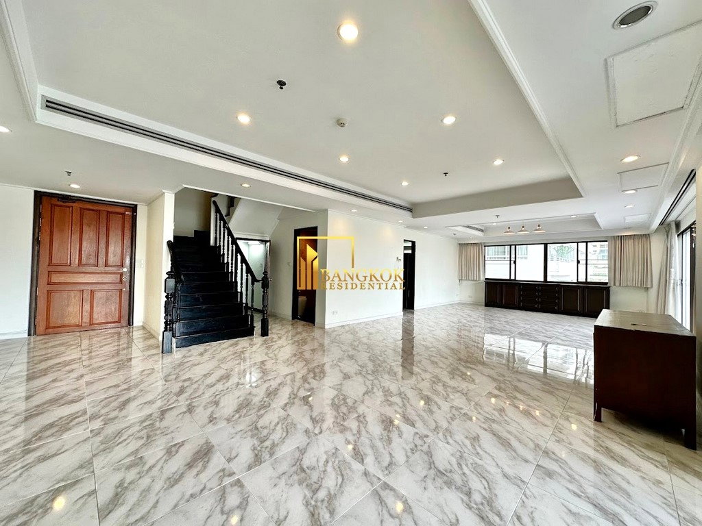 รูป Le Raffine 24 | Renovated 4 Bed Duplex Condo With Private Pool - BR18894CD - รูปที่ 6/43