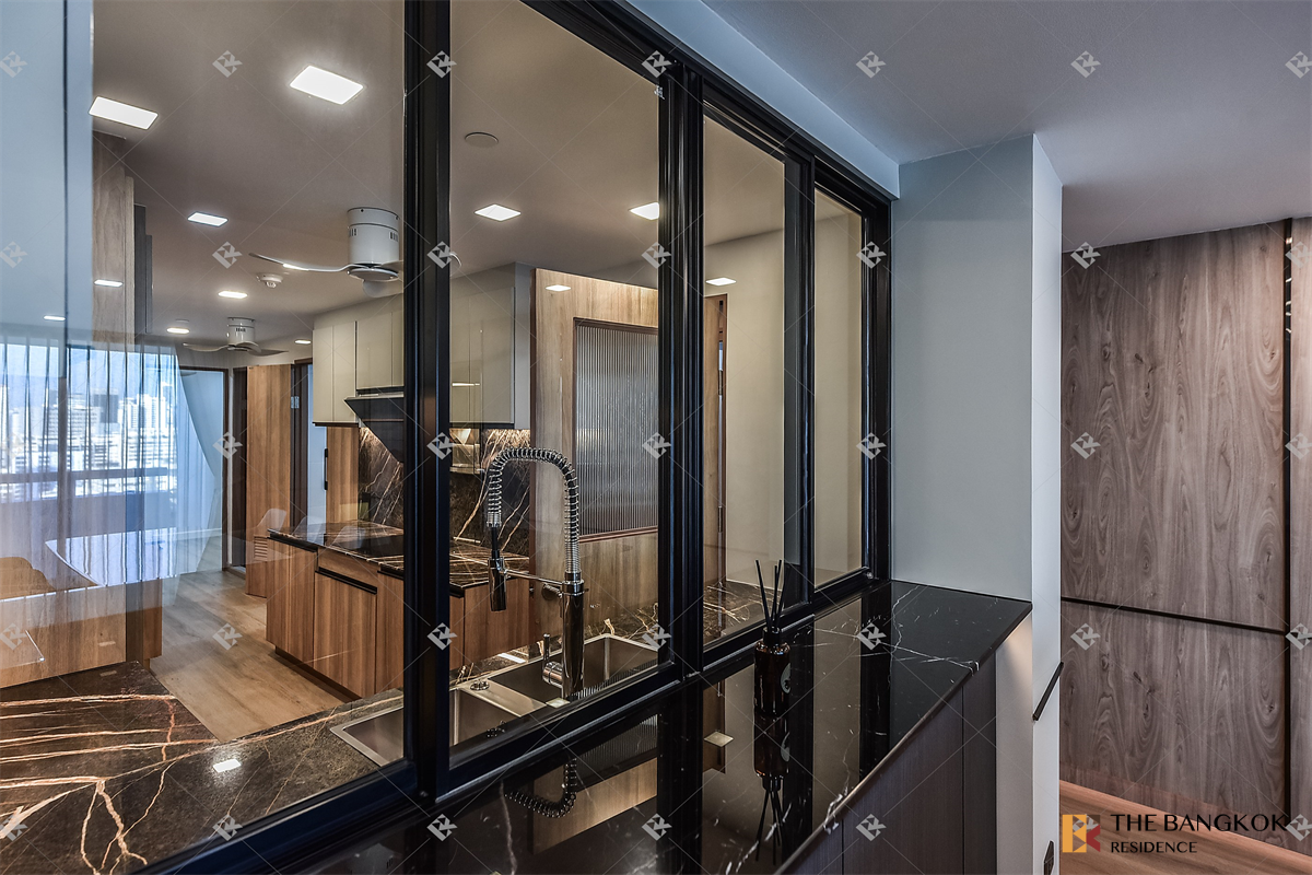 picture Somkid Gardens near BTS Phloen Chit Ultimate Luxury Lifestyle with Convenience - 3/10