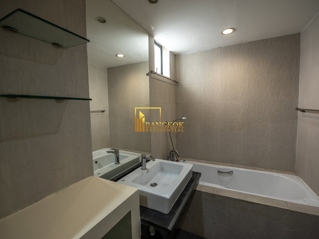 picture President Park | Spacious 3 Bed Condo in Phrom Phong Area - BR16085CD - 18/34