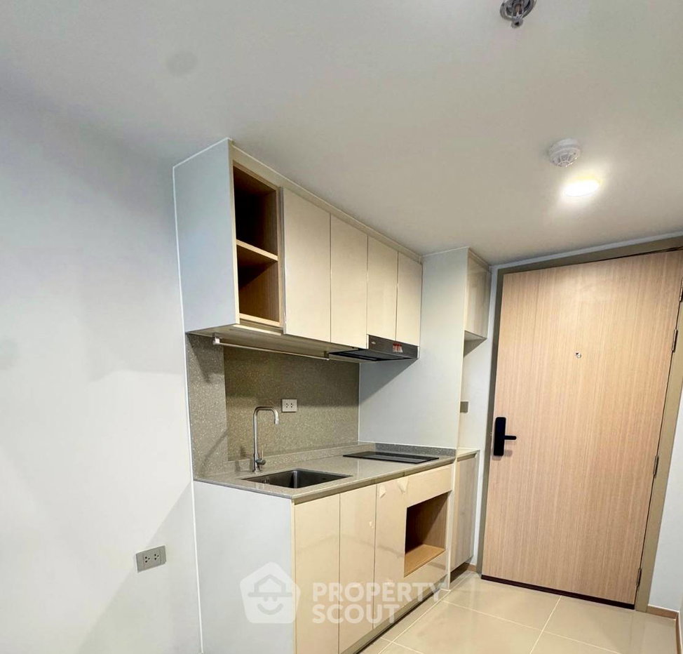 picture 2-BR Condo For Sale, Culture Chula, 300m to MRT Sam Yan (ID 3139403) - 6/7