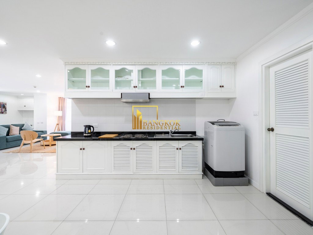 รูป Supalai Place | Renovated 2 Bedroom Condo in Popular Phrom Phong Area - BR16847CD - รูปที่ 9/32