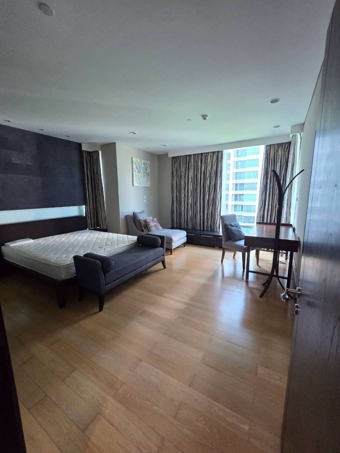 รูป LTHC16016 - Luxury Condo for Rent Chidlom | The Park Chidlom | Near BTS Chidlom | 180K/Month | คอนโดหรูให้เช่า เดอะ พาร์ค ชิดลม - รูปที่ 4/11
