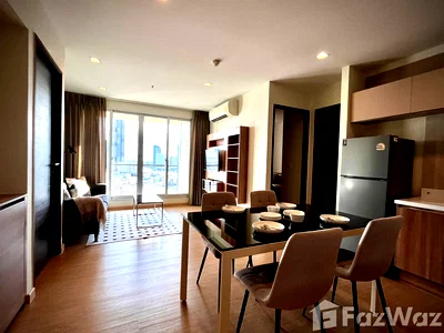 Condos for rent : . 6632958