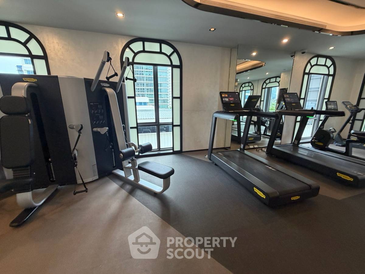 picture 1-BR Condo For Sale At Muniq Langsuan, Near BTS Ratchadamri (ID 2468396) - 15/17