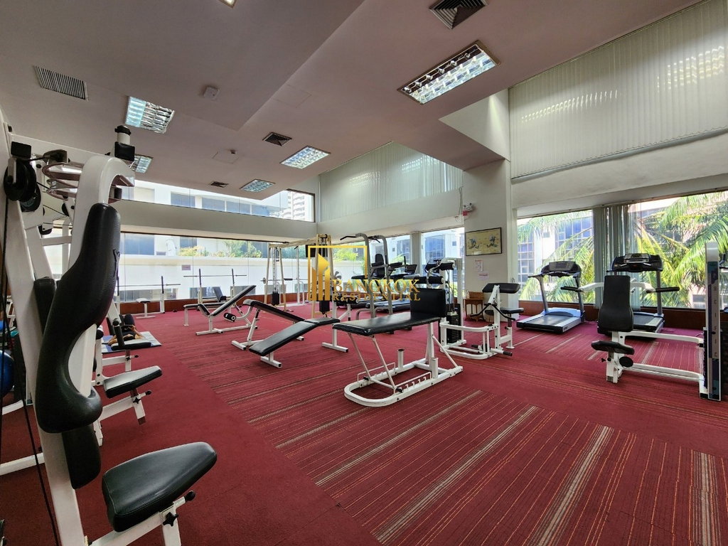 รูป Supalai Place | Renovated 2 Bedroom Condo in Popular Phrom Phong Area - BR16847CD - รูปที่ 26/32