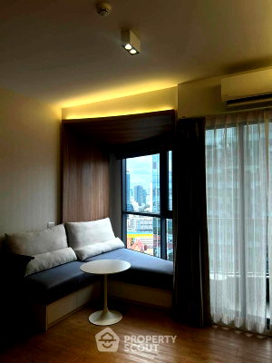 Condos for sale : 26th-Floor 1-BR Triple Y Residence Samyan, 300m To MRT Sam Yan (ID 3141321)