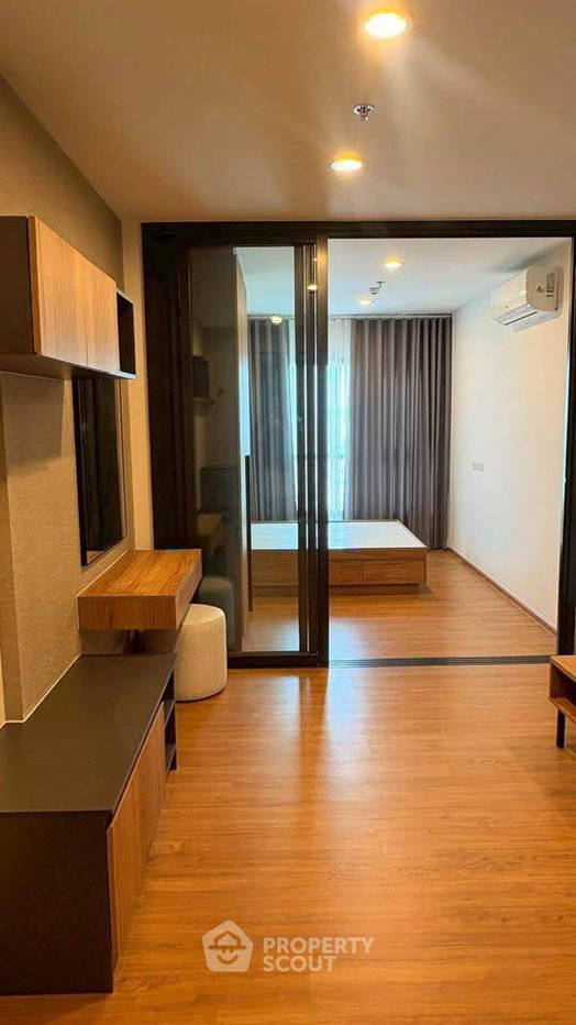 picture 1-BR Condo At THE LINE Vibe Phahonyothin, 31st-Floor, 400m to BTS (ID 2953725) - 7/13