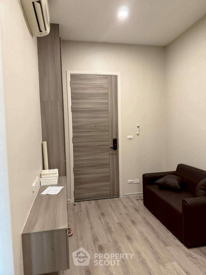 picture Well-Priced 2-BR Condo, 63 Sqm, The Room Ratchada-Ladprao, MRT Ratchadaphisek (ID 2306409) - 5/8