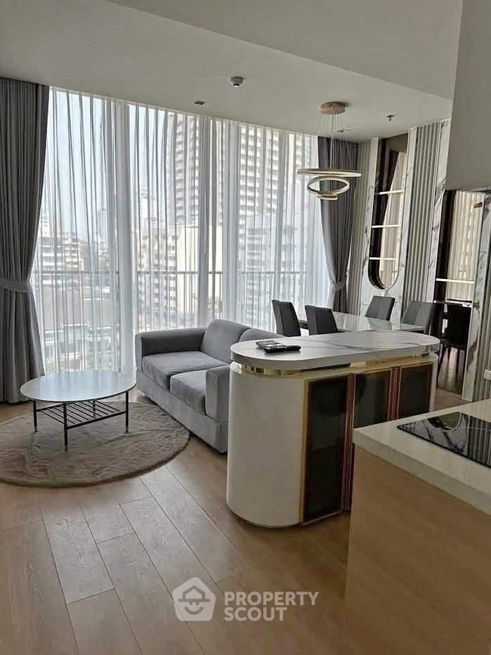 รูป คอนโด 2 ห้องนอน ขาย Noble Around Sukhumvit 33 ใกล้ BTS พร้อมพงษ์ (ID 3143717) - รูปที่ 1/19
