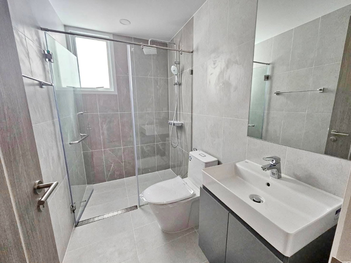 picture 9826, 2 Br. condo for at Supalai Premier Si Phraya - Samyan. - 7/7