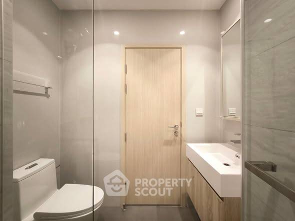 picture Pet-Friendly 1-BR 30 Sqm High-Floor At Maru Ekkamai 2, BTS Ekkamai (ID 2776557) - 4/7
