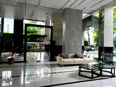 Condos for sale : Well-Priced 1-BR 48.8 Sqm at Hive Sathorn, 90m to BTS Krung Thon Buri (ID 3141787)